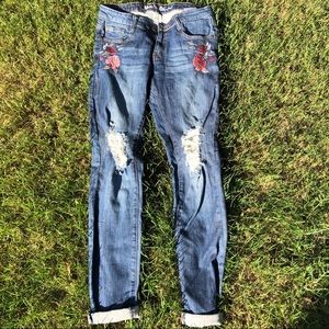 Rose embroidered jeans